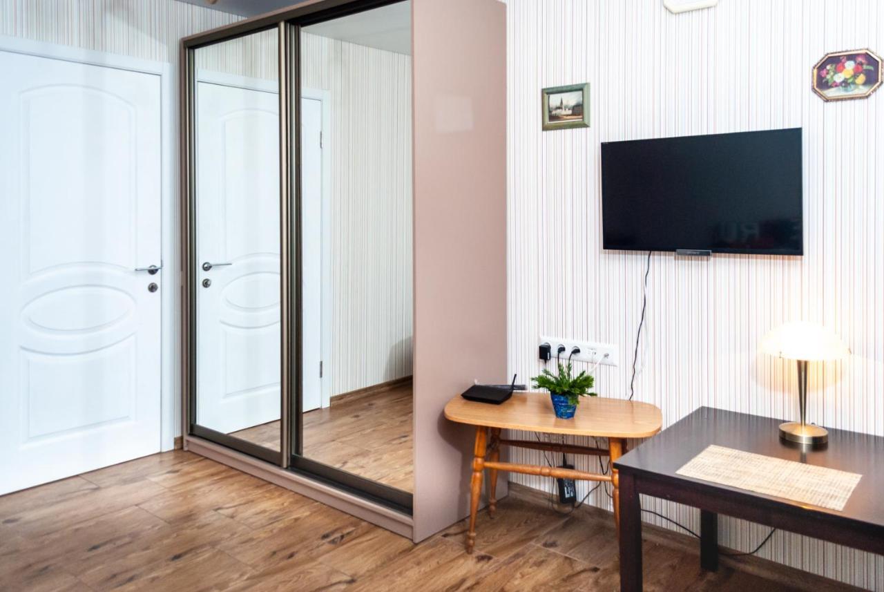 Nauky Avenue Apartment Харков Екстериор снимка